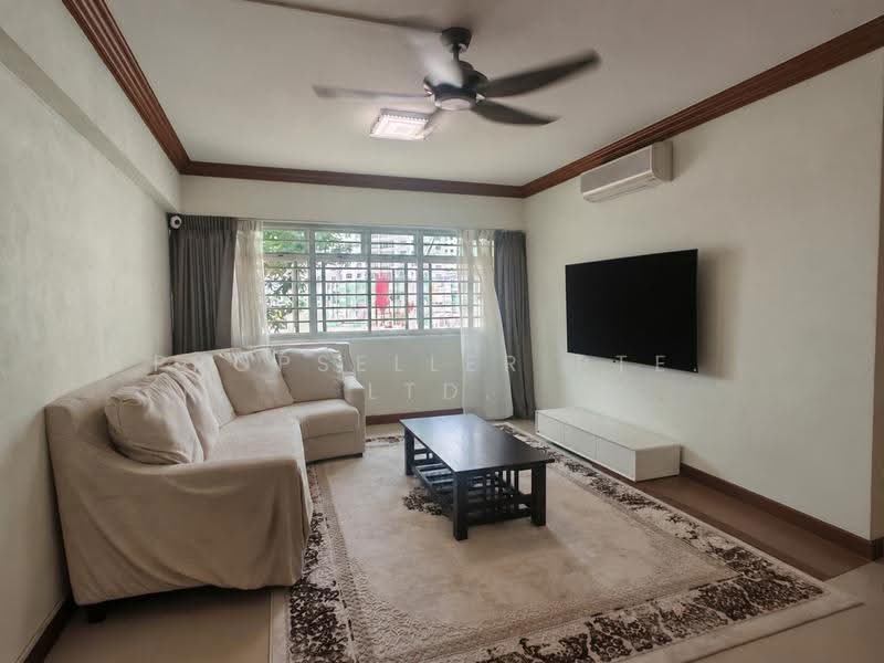 652 Punggol Central, 652 Punggol Central, Hougang / Punggol / Sengkang, 3 Bedrooms, 1,184 sqft, HDB Flat For Sale, by JOHN YEO, 500270242 - Living Room - PropertyGuru.com.sg