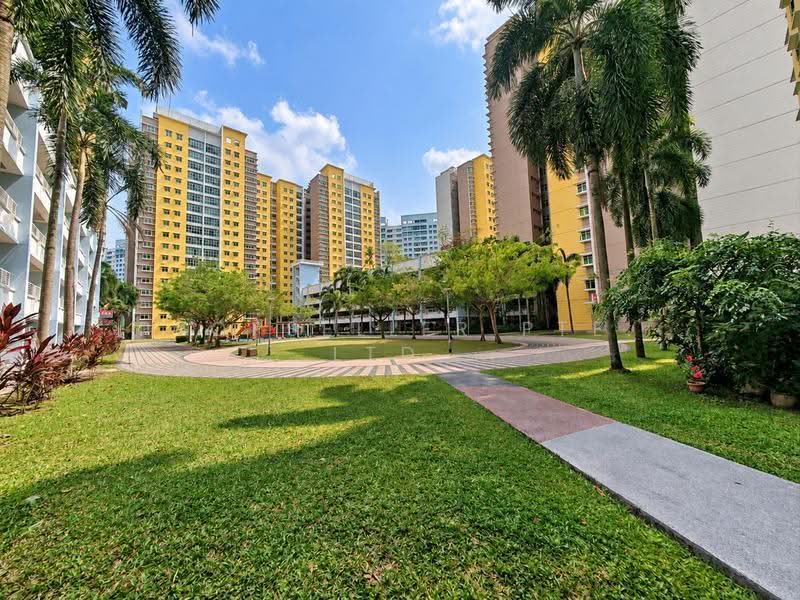 652 Punggol Central, 652 Punggol Central, Hougang / Punggol / Sengkang, 3 Bedrooms, 1,184 sqft, HDB Flat For Sale, by JOHN YEO, 500270242 - Exterior - PropertyGuru.com.sg