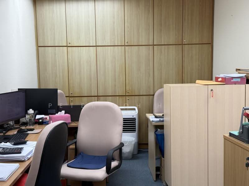 The Plaza, 7500A Beach Road, Beach Road / Bugis / Rochor, 550 sqft, Office For Rent, by Peter Koh H .G, 500270244 - Interior - CommercialGuru.com.sg