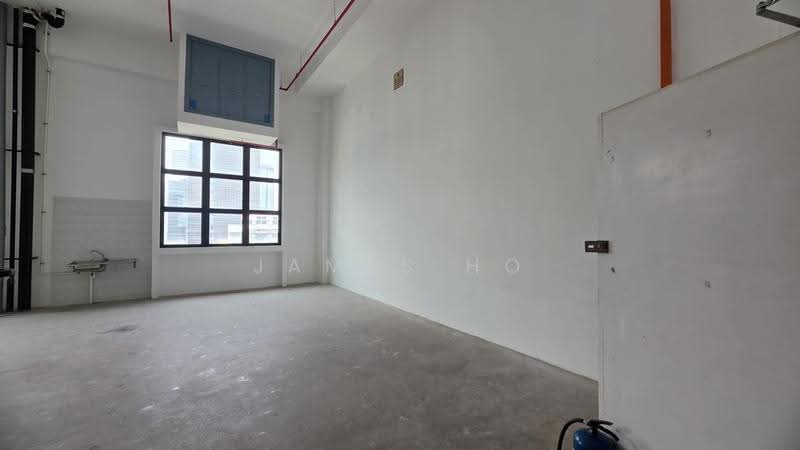 Citilink Warehouse Complex, 102E Pasir Panjang Road, Buona Vista / West Coast / Clementi New Town, 1,195 sqft, Light Industrial (B1) For Rent, by James Ho, 500270249 - Interior - CommercialGuru.com.sg