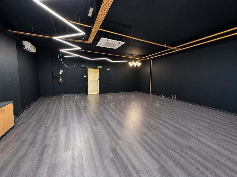 Cendex Centre, 120 Lower Delta Road, Alexandra / Commonwealth, 1,098 sqft, Light Industrial (B1) For Sale, by Jonathan Tan Say Keong, 500270253 - Interior - CommercialGuru.com.sg