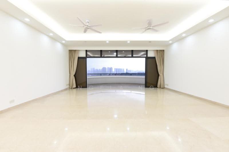 Regency Park, 3 Nathan Road, Tanglin / Holland / Bukit Timah, 4 Bedrooms, 3,650 sqft, Condominium For Rent, by Angela Ng, 500270269 - Balcony - PropertyGuru.com.sg