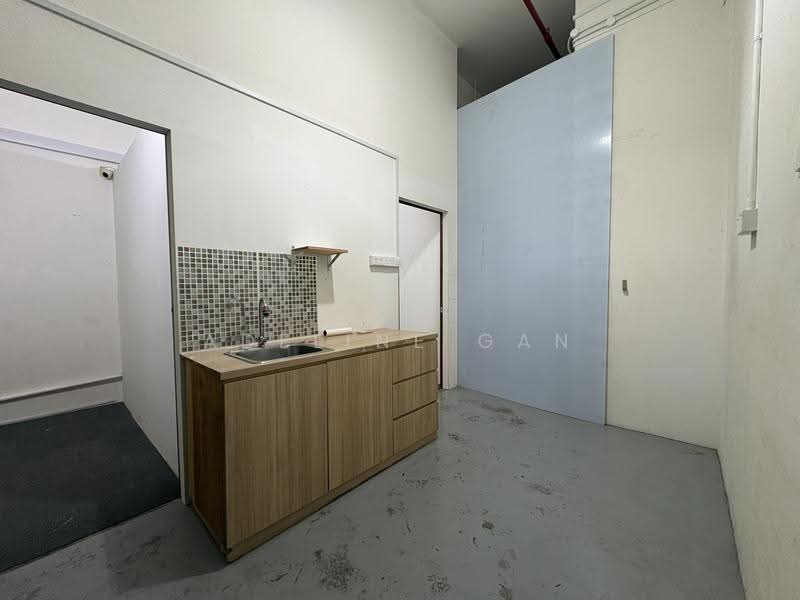 Admiralty Industrial Park, 19 Woodlands Industrial Park E1, Sembawang / Yishun, 350 sqft, Factory / Workshop (B2) For Rent, by Adeline Gan, 500270280 - Kitchen - CommercialGuru.com.sg