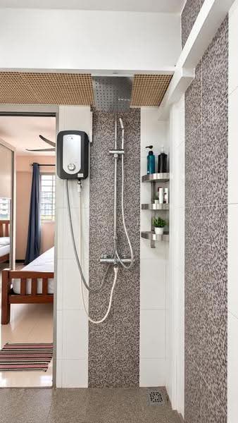 Sembawang Crescent, Sembawang Crescent, 2 Bedrooms, 506 sqft, HDB Flat For Sale, by Steven Choo, 500270284 - Bathroom - PropertyGuru.com.sg