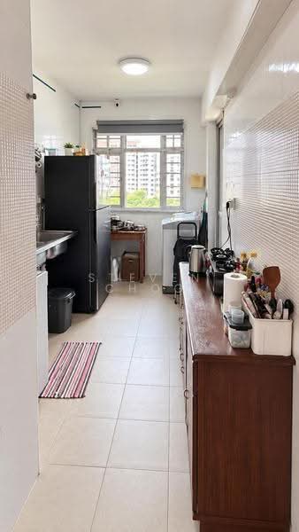 Sembawang Crescent, Sembawang Crescent, 2 Bedrooms, 506 sqft, HDB Flat For Sale, by Steven Choo, 500270284 - Kitchen - PropertyGuru.com.sg