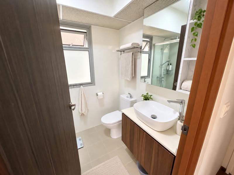 613B Tampines North Drive 1, 613B Tampines North Drive 1, Hougang / Punggol / Sengkang, 3 Bedrooms, 1,001 sqft, HDB Flat For Sale, by Tony Soh, 500270303 - Bathroom - PropertyGuru.com.sg