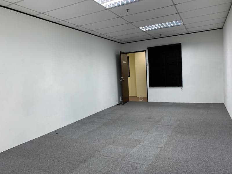 Ruby Warehouse Complex, 8 Kaki Bukit Rd 2, Eunos / Geylang / Paya Lebar, 300 sqft, Factory / Workshop (B2) For Rent, by Adeline Gan, 500270306 - Interior - CommercialGuru.com.sg