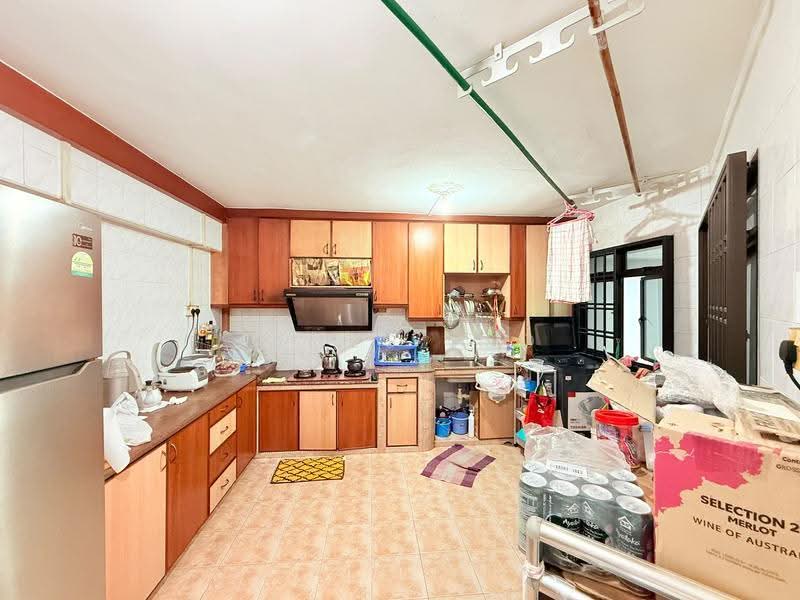 663C Jurong West Street 65, 663C Jurong West Street 65, Boon Lay / Jurong / Tuas, 3 Bedrooms, 1,184 sqft, HDB Flat For Sale, by James Yeo, 500270308 - Kitchen - PropertyGuru.com.sg