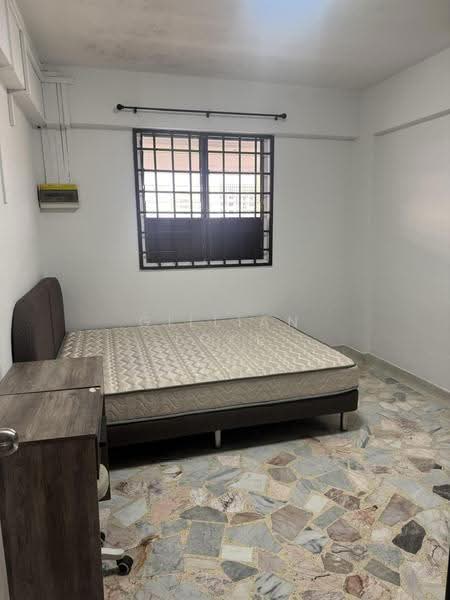 540 Bedok North Street 3, 540 Bedok North Street 3, Bedok / Upper East Coast, 2 Bedrooms, 732 sqft, HDB Flat For Sale, by Gillian Loke, 500270316 - Bedroom - PropertyGuru.com.sg