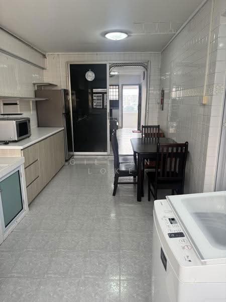 540 Bedok North Street 3, 540 Bedok North Street 3, Bedok / Upper East Coast, 2 Bedrooms, 732 sqft, HDB Flat For Sale, by Gillian Loke, 500270316 - Kitchen - PropertyGuru.com.sg
