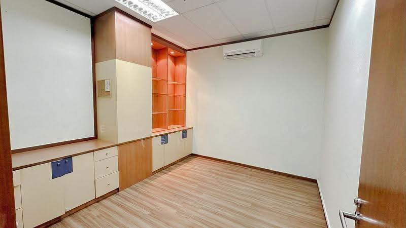 Ruby Industrial Complex, 80 Genting Lane, Macpherson / Potong Pasir, 2,034 sqft, Factory / Workshop (B2) For Rent, by Seah Wan Peng (Gilda), 500270327 - Director Room - CommercialGuru.com.sg
