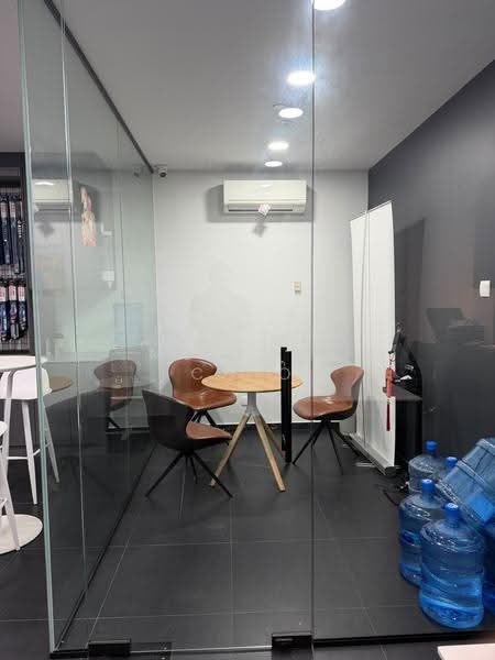Frontier, 52 Ubi Avenue 3, Eunos / Geylang / Paya Lebar, 2,153 sqft, Light Industrial (B1) For Rent, by Melissa Chio, 500270328 - Interior - CommercialGuru.com.sg