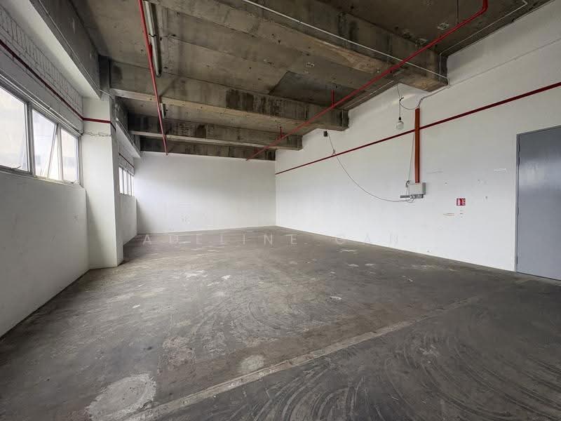 38 Ang Mo Kio Industrial Park 2, 38 Ang Mo Kio Industrial Park 2, Ang Mo Kio / Bishan / Thomson, 1,051 sqft, Light Industrial (B1) For Rent, by Adeline Gan, 500270331 - Interior - CommercialGuru.com.sg