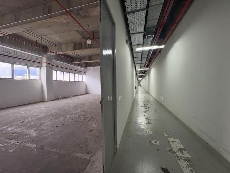 38 Ang Mo Kio Industrial Park 2, 38 Ang Mo Kio Industrial Park 2, Ang Mo Kio / Bishan / Thomson, 1,051 sqft, Light Industrial (B1) For Rent, by Adeline Gan, 500270331 - Interior - CommercialGuru.com.sg