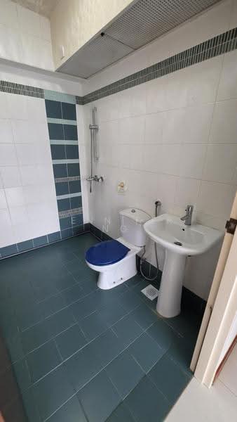 38D Bendemeer Road, 38D Bendemeer Road, Balestier / Toa Payoh, 2 Bedrooms, 743 sqft, HDB Flat For Sale, by Jennifer Ng, 500270335 - Bathroom - PropertyGuru.com.sg