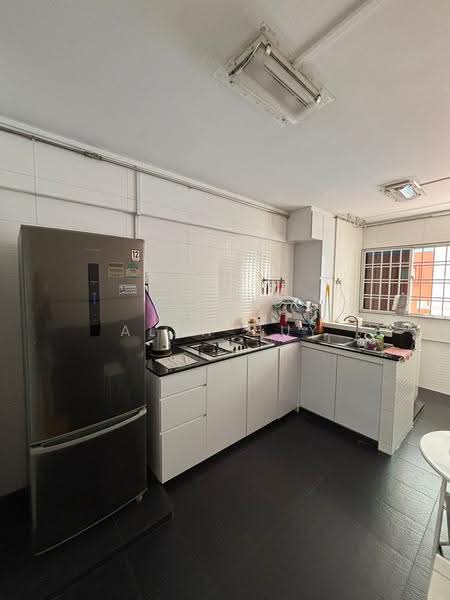 718 Yishun Street 71, 718 Yishun Street 71, Sembawang / Yishun, Room Rental, 200 sqft, HDB Flat For Rent, by Alan Huy, 500270337 - Kitchen - PropertyGuru.com.sg