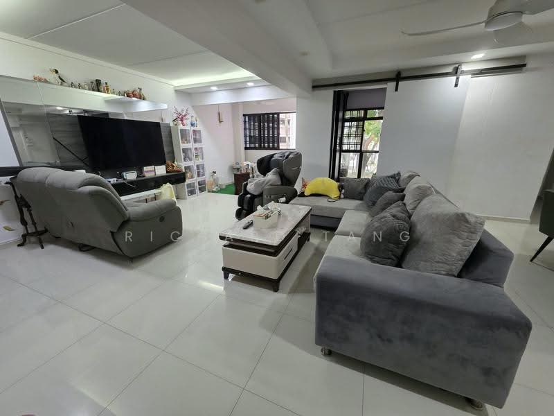 117B Rivervale Drive, 117B Rivervale Drive, Hougang / Punggol / Sengkang, 4 Bedrooms, 1,389 sqft, HDB Flat For Sale, by Richard Tang, 500270360 - Living Room - PropertyGuru.com.sg
