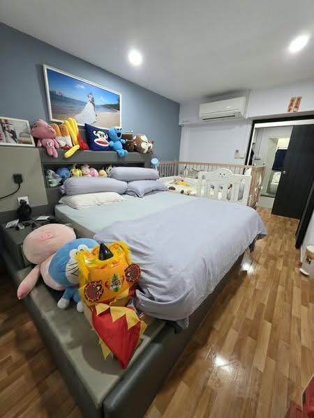 117B Rivervale Drive, 117B Rivervale Drive, Hougang / Punggol / Sengkang, 4 Bedrooms, 1,389 sqft, HDB Flat For Sale, by Richard Tang, 500270360 - Bedroom - PropertyGuru.com.sg