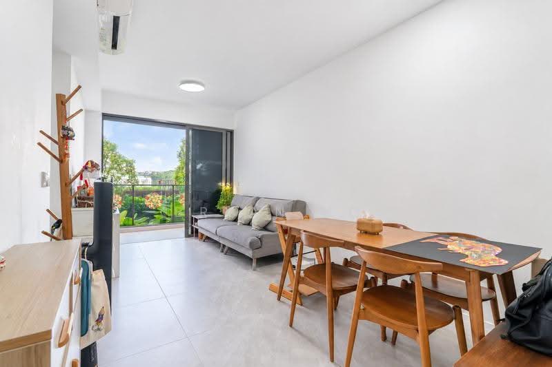 AMO Residence, 21 Ang Mo Kio Rise, Ang Mo Kio / Bishan / Thomson, 2 Bedrooms, 743 sqft, Condominium For Sale, by Bryan Ng, 500270367 - Living Room - PropertyGuru.com.sg