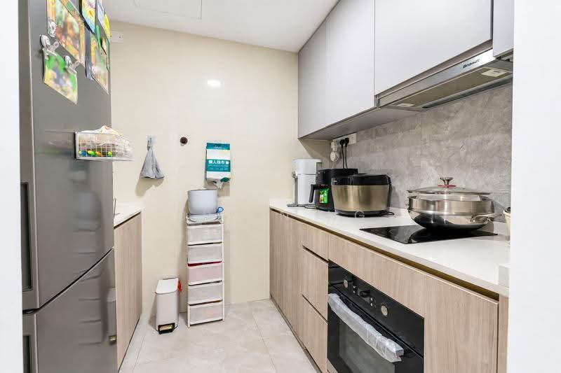 AMO Residence, 21 Ang Mo Kio Rise, Ang Mo Kio / Bishan / Thomson, 2 Bedrooms, 743 sqft, Condominium For Sale, by Bryan Ng, 500270367 - Kitchen - PropertyGuru.com.sg