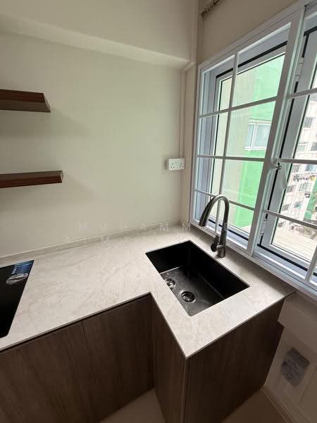 241 Yishun Ring Road, 241 Yishun Ring Road, Sembawang / Yishun, 3 Bedrooms, 900 sqft, HDB Flat For Rent, by Muhammad Alman Bin Abdul Majid, 500270377 - Kitchen - PropertyGuru.com.sg