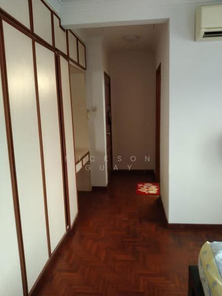 4 Soo Chow Way Terraced room for rent, 106, Ang Mo Kio / Bishan / Thomson, Room Rental, 165 sqft, Terraced House For Rent, by Nickson Guay, 500270378 - Corridor - PropertyGuru.com.sg