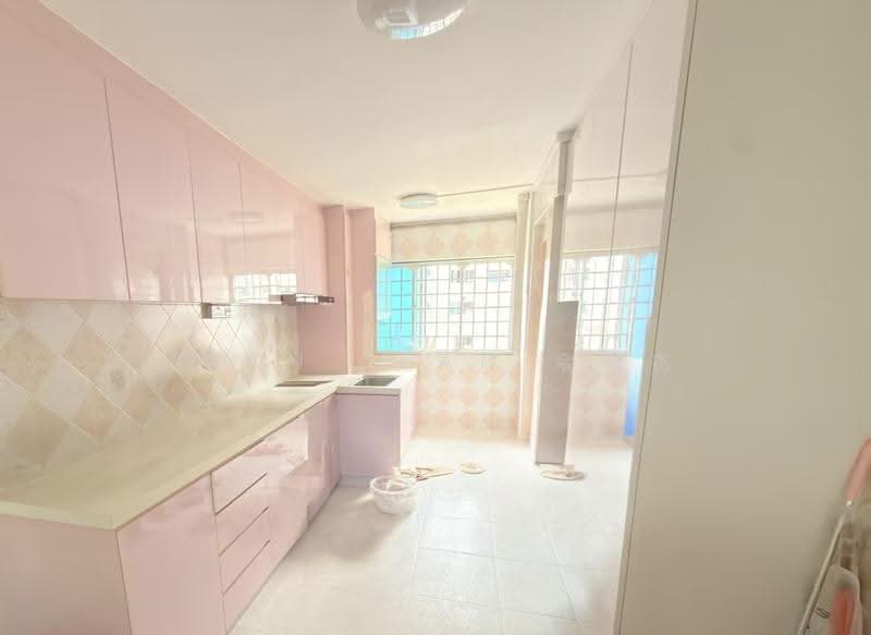 534 Bedok North Street 3, 534 Bedok North Street 3, Bedok / Upper East Coast, 1 Bedroom, 484 sqft, HDB Flat For Sale, by Sean Seah 佘绍杰, 500270380 - Kitchen - PropertyGuru.com.sg