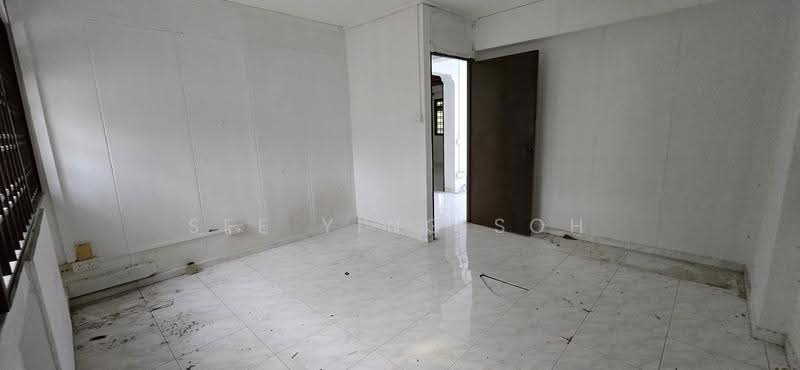872 Woodlands St 81, st 81, 3 Bedrooms, 1,237 sqft, HDB Flat For Sale, by See Ying Soh, 500270381 - Interior - PropertyGuru.com.sg