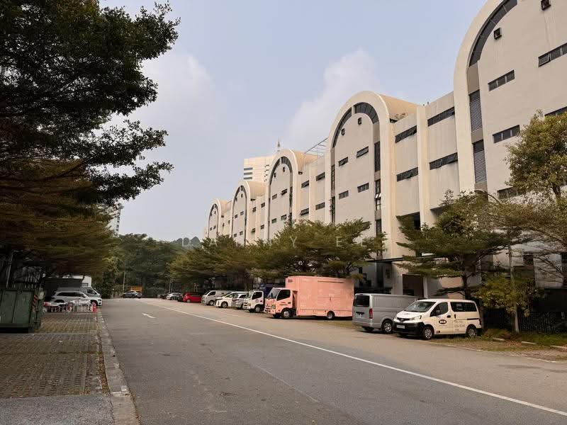 Henderson Industrial Park, 203 Henderson Road, Alexandra / Commonwealth, 1,755 sqft, Light Industrial (B1) For Rent, by Danny Ee, 500270391 - Exterior - CommercialGuru.com.sg