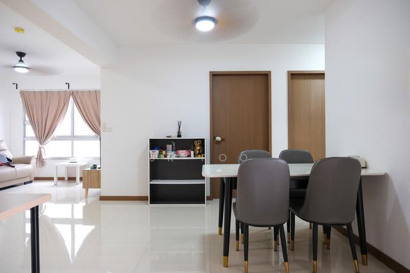 109B Canberra Walk, 109B Canberra Walk, Sembawang / Yishun, 3 Bedrooms, 1,012 sqft, HDB Flat For Sale, by JR Foo, 500270401 - Living Room - PropertyGuru.com.sg
