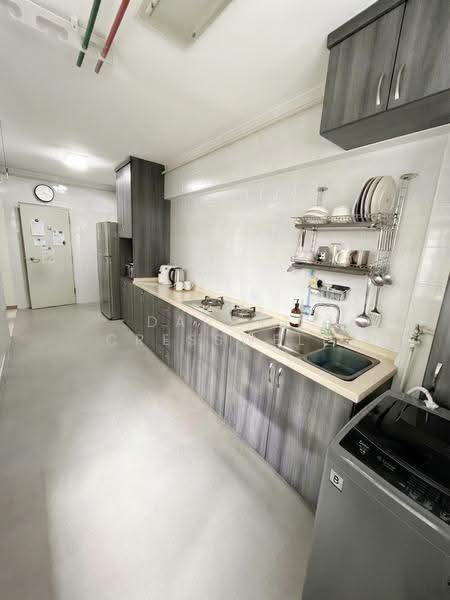 276B Jurong West Avenue 3, 276B Jurong West Avenue 3, Boon Lay / Jurong / Tuas, 3 Bedrooms, 1,194 sqft, HDB Flat For Sale, by Darryl Cresswell, 500270406 - Kitchen - PropertyGuru.com.sg