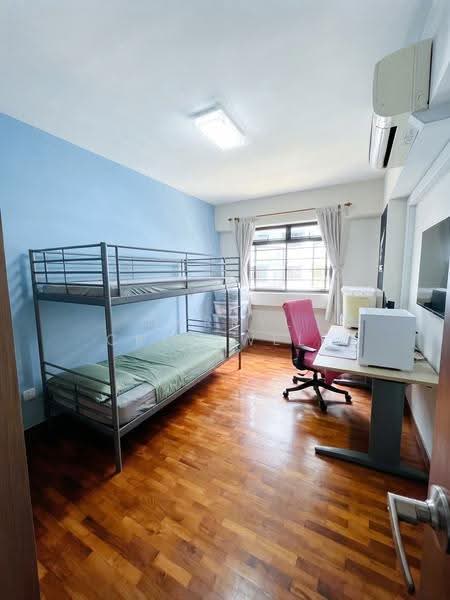 276B Jurong West Avenue 3, 276B Jurong West Avenue 3, Boon Lay / Jurong / Tuas, 3 Bedrooms, 1,194 sqft, HDB Flat For Sale, by Darryl Cresswell, 500270406 - Bedroom - PropertyGuru.com.sg