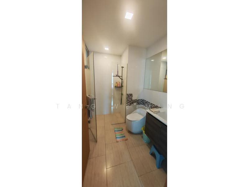 Clover By The Park, 2 Bishan Street 25, Ang Mo Kio / Bishan / Thomson, 3 Bedrooms, 1,292 sqft, Condominium For Sale, by Tang Weiming, 500270412 - Bathroom - PropertyGuru.com.sg