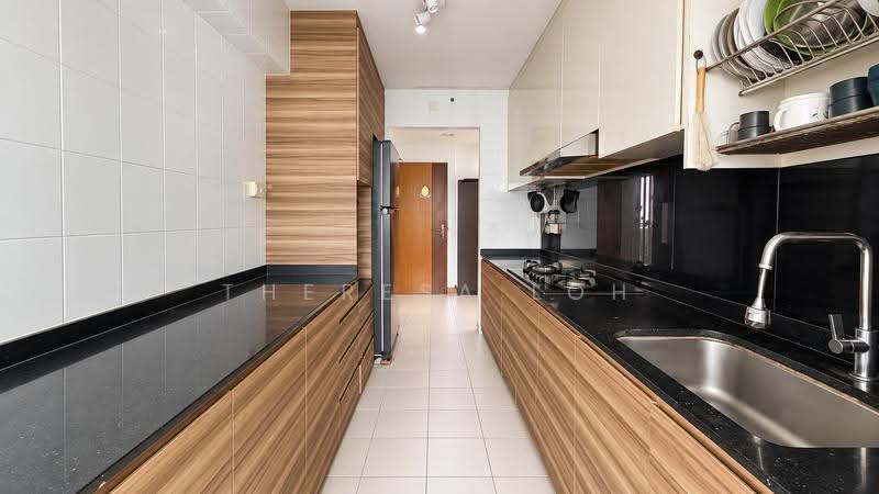 273D Punggol Place, 273D Punggol Place, Hougang / Punggol / Sengkang, 3 Bedrooms, 1,001 sqft, HDB Flat For Sale, by Theresa Loh, 500270413 - Kitchen - PropertyGuru.com.sg