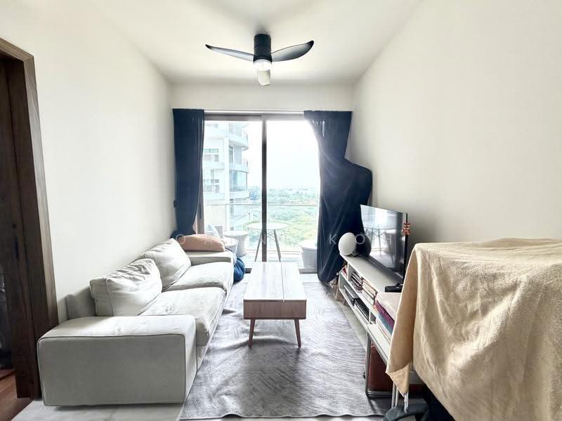 Coastline Residences, 9 Amber Road, East Coast / Marine Parade, 1 Bedroom, 452 sqft, Condominium For Sale, by Joanne Koh, 500270416 - Living Room - PropertyGuru.com.sg