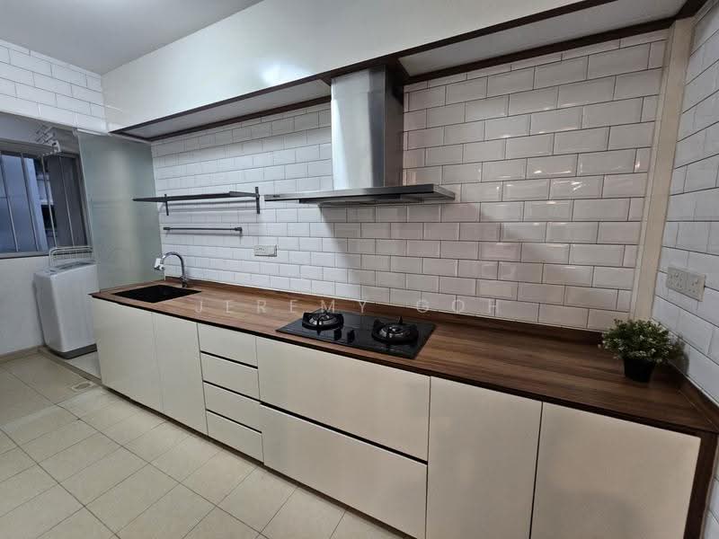782D Woodlands Crescent, 782D Woodlands Crescent, Admiralty / Woodlands, 3 Bedrooms, 1,206 sqft, HDB Flat For Sale, by Jeremy Goh, 500270429 - Kitchen - PropertyGuru.com.sg