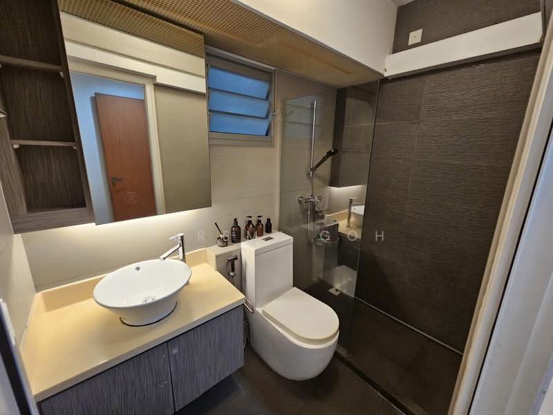 782D Woodlands Crescent, 782D Woodlands Crescent, Admiralty / Woodlands, 3 Bedrooms, 1,206 sqft, HDB Flat For Sale, by Jeremy Goh, 500270429 - Bathroom - PropertyGuru.com.sg