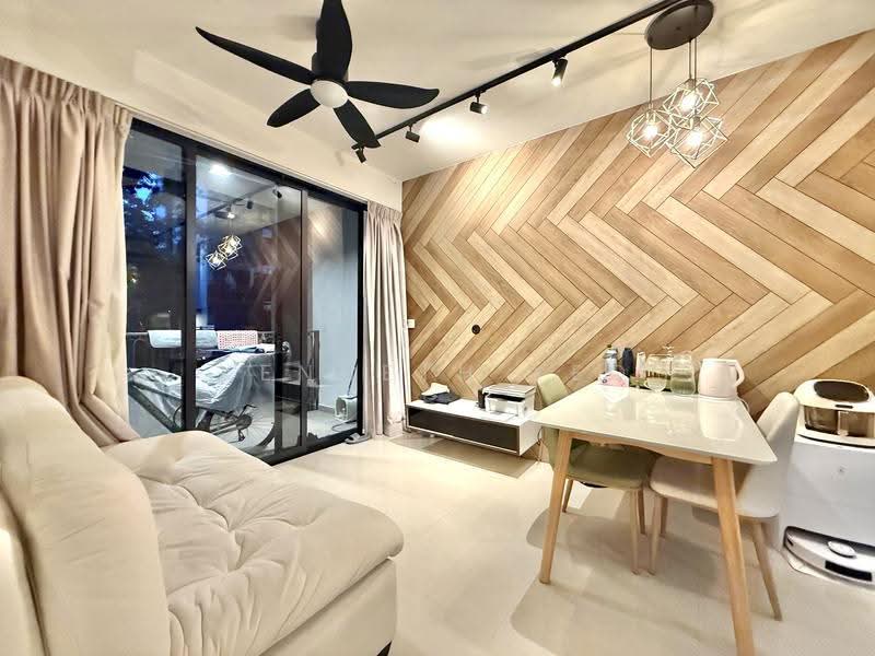 Westwood Residences EC, 186 Westwood Avenue, Boon Lay / Jurong / Tuas, 2 Bedrooms, 764 sqft, Condominium For Sale, by Kenneth Yeo, 500270433 - Living Room - PropertyGuru.com.sg