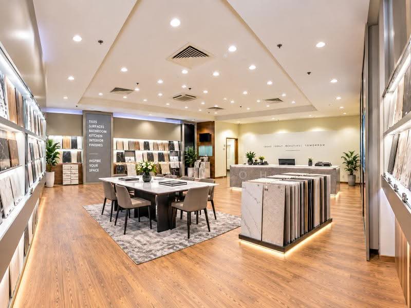 Ground Floor Showroom, B1 Industrial (with Waterpoint) @ Macpherson, Macpherson / Potong Pasir, 2,150 sqft, Light Industrial (B1) For Rent, by Jane Toh, 500270435 - Interior - CommercialGuru.com.sg