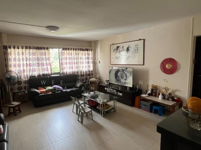 118 Clementi Street 13, 118 Clementi Street 13, Buona Vista / West Coast / Clementi New Town, Room Rental, 150 sqft, HDB Flat For Rent, by Wee Chye Heng (Alan Wee), 500270449 - Living Room - PropertyGuru.com.sg