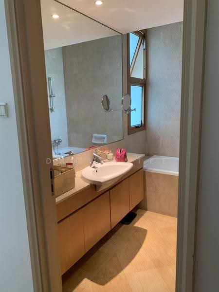 Avalon, 23 Anderson Road, Tanglin / Holland / Bukit Timah, 2 Bedrooms, 1,206 sqft, Condominium For Rent, by Darren Tee, 500270470 - Bathroom - PropertyGuru.com.sg