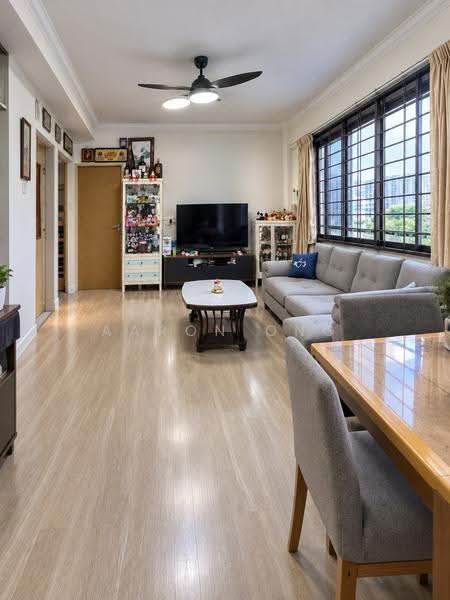 184 Yung Sheng Road, 184 Yung Sheng Road, Boon Lay / Jurong / Tuas, 3 Bedrooms, 1,022 sqft, HDB Flat For Sale, by Aaron Ong, 500270491 - Living Room - PropertyGuru.com.sg