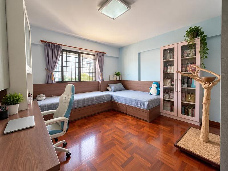512 Bukit Batok Street 52, 512 Bukit Batok Street 52, Dairy Farm / Bukit Panjang / Choa Chu Kang, 3 Bedrooms, 1,571 sqft, HDB Flat For Sale, by Nicolas Pang, 500270500 - Bedroom - PropertyGuru.com.sg