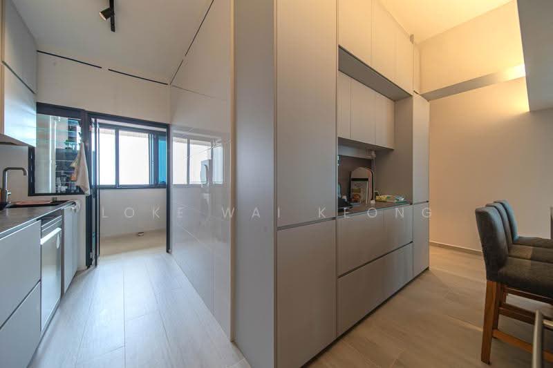 413A Northshore Drive, , 3 Bedrooms, 1,001 sqft, HDB Flat For Sale, by Loke Wai Keong, 500270502 - Kitchen - PropertyGuru.com.sg