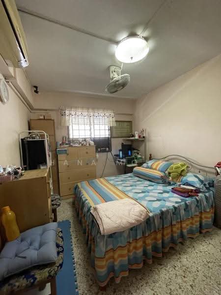 330 Clementi Avenue 2, 330 Clementi Avenue 2, Buona Vista / West Coast / Clementi New Town, 2 Bedrooms, 721 sqft, HDB Flat For Sale, by Hana Mohd, 500270503 - Bedroom - PropertyGuru.com.sg