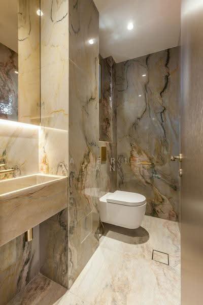 Circular Road, CIRCULAR ROAD, Boat Quay / Raffles Place / Marina, 1,087 sqft, Shop / Shophouse For Rent, by Valerie Tan, 500270510 - Bathroom - CommercialGuru.com.sg