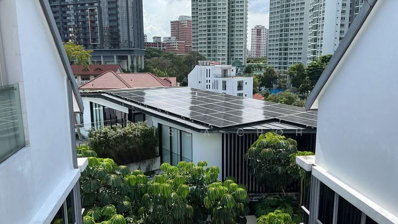 Shepherd's Hill Estate, Merino Crescent, Alexandra / Commonwealth, 5 Bedrooms, 10,000 sqft, Detached House For Sale, by Clarissa Choh, 500270517 - Exterior - PropertyGuru.com.sg