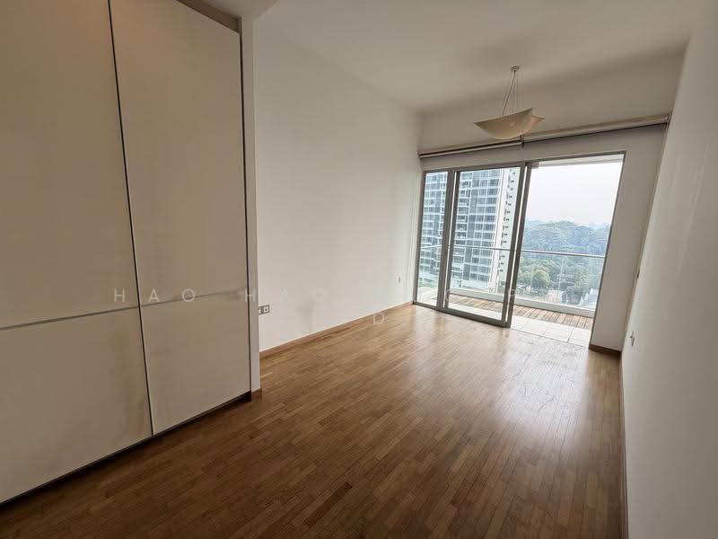 Bellerive, 9 Keng Chin Road, Tanglin / Holland / Bukit Timah, 3 Bedrooms, 1,679 sqft, Condominium For Sale, by ANDY HUANG, 500270518 - Balcony - PropertyGuru.com.sg