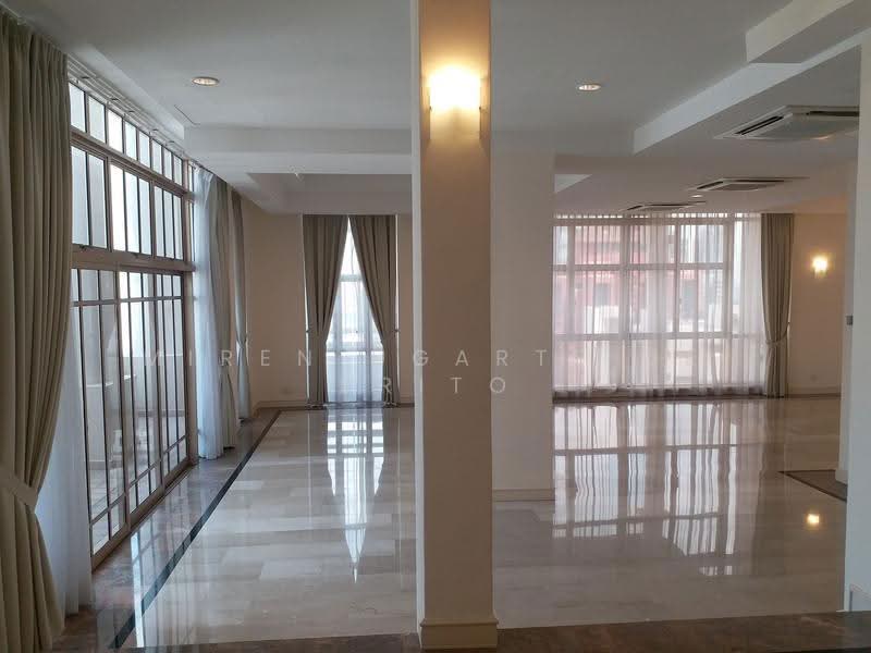 Penthouse @ Leonie Condo, 2 Leonie Hill Road, Orchard / River Valley, 5 Bedrooms, 4,843 sqft, Condominium For Rent, by Miren Ugarte de Brito, 500270523 - Living Room - PropertyGuru.com.sg