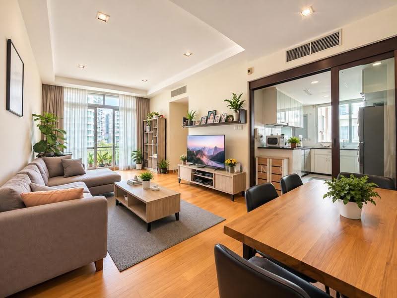 Robertson 100, 100 Robertson Quay, Orchard / River Valley, 3 Bedrooms, 1,152 sqft, Apartment For Sale, by Edward Tang, 500270534 - Living Room - PropertyGuru.com.sg